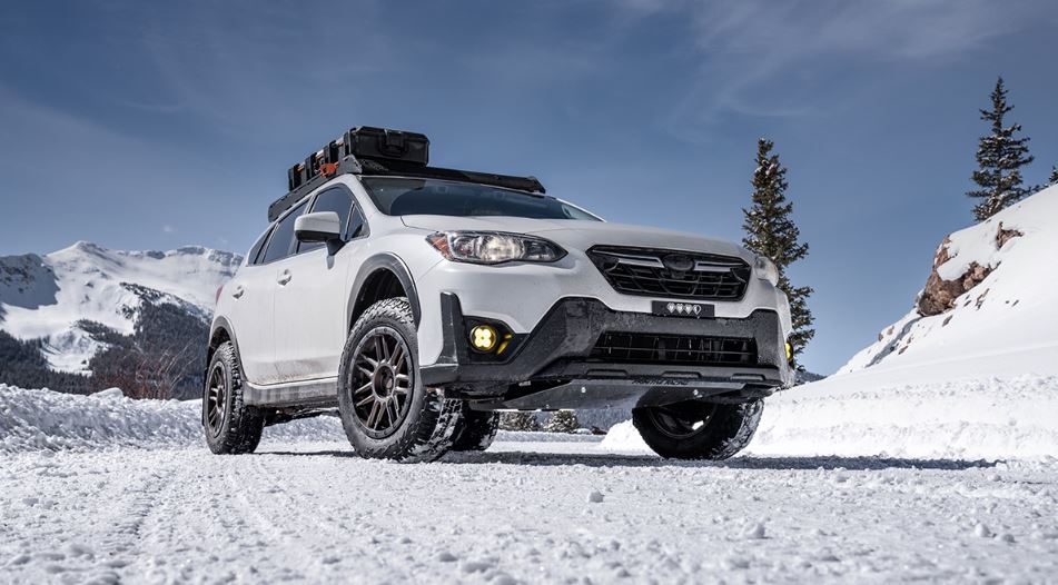 A car parked in the snow