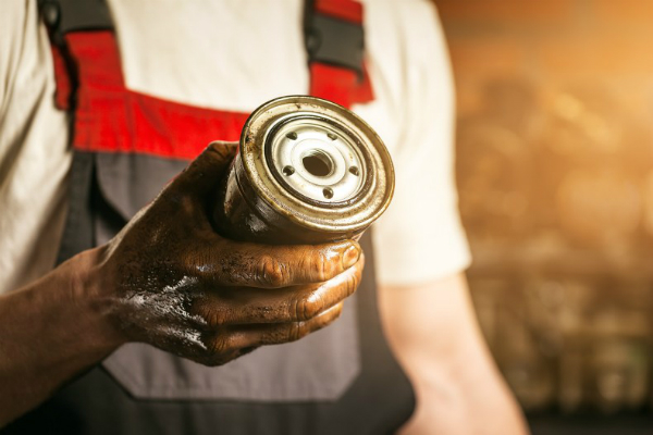 CAN I USE THE SAME OIL FILTER TWICE?