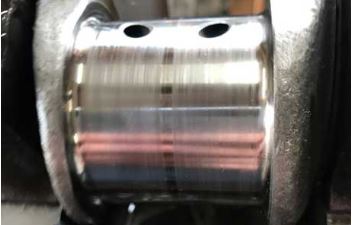 The crankshaft is still in great condition, only requiring re-polishing.